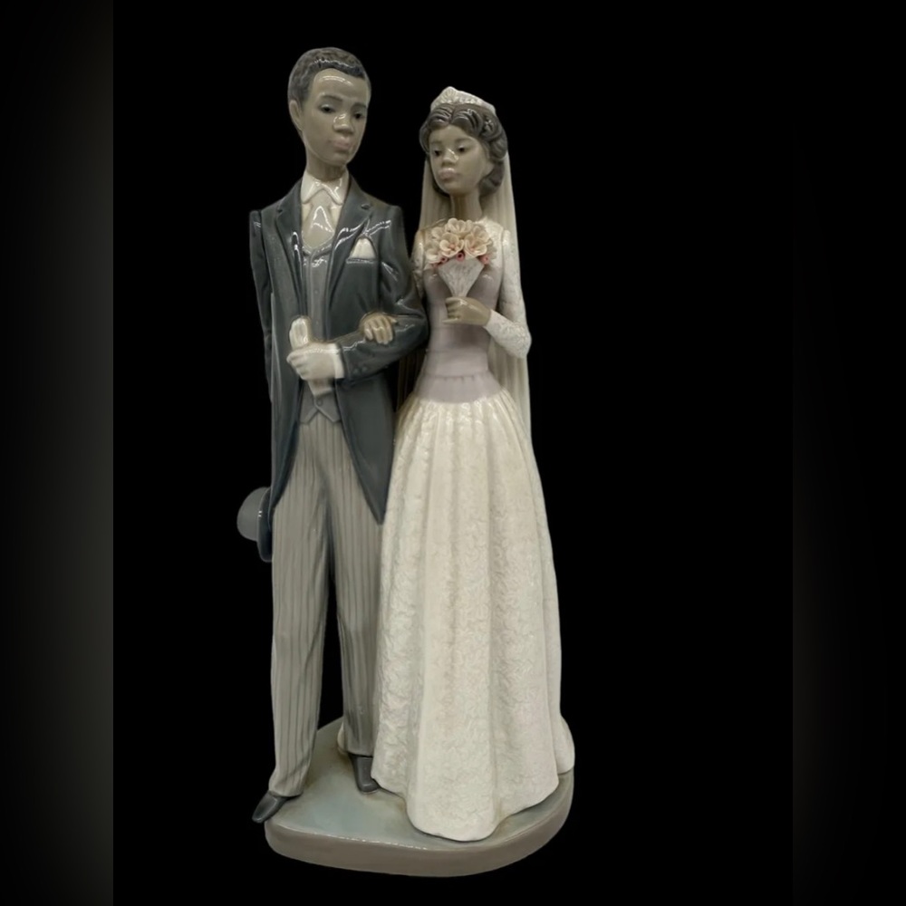 Lladro Black Legacy Figurine